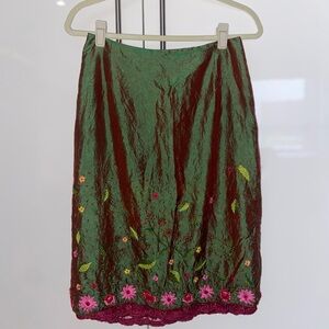 90s Floral and Bead Embroidered Green Skirt